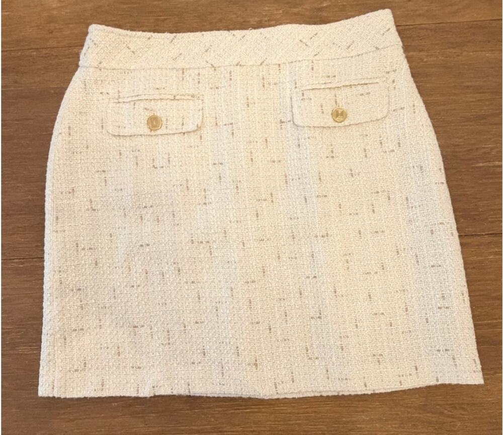Karl Lagerfeld Paris Size 12 Ivory Metallic Tweed Mini Skirt Gold Buttons